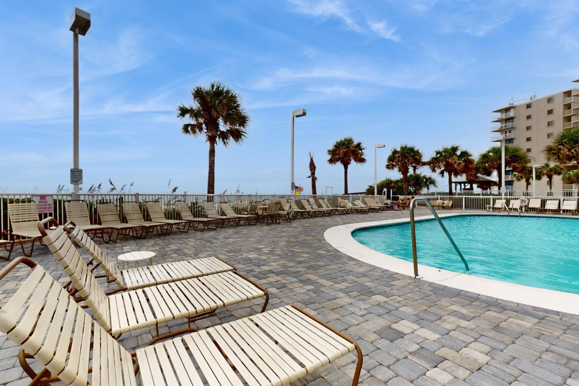 Tradewinds Condos Orange Beach Buitenkant foto
